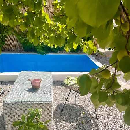 Holiday Oasis With Private Hammam-Style Bath Luxury Garden * Potokáki